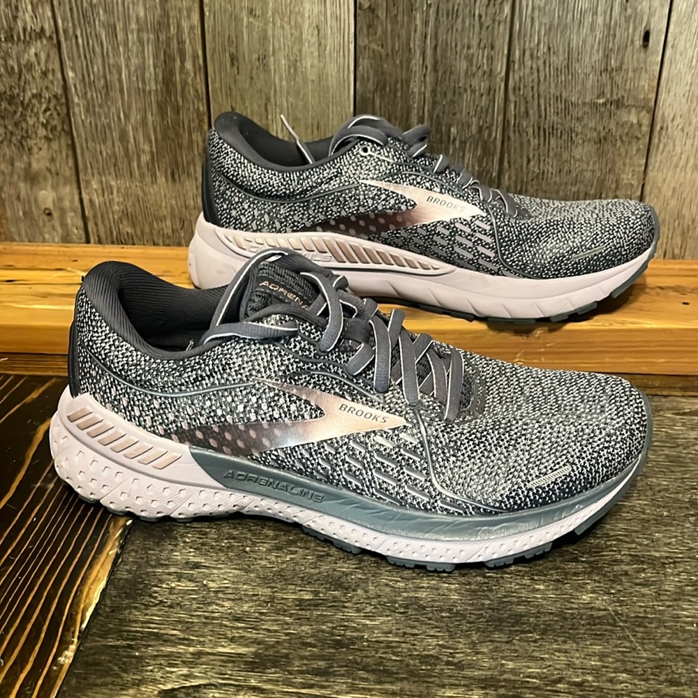 Brooks Adrenaline 21 Running Shoes